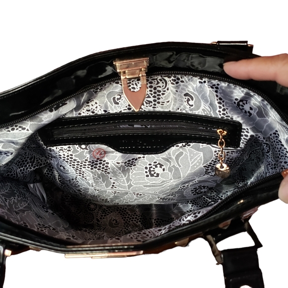 Imoshion Blk Handbag - Picture 5 of 7